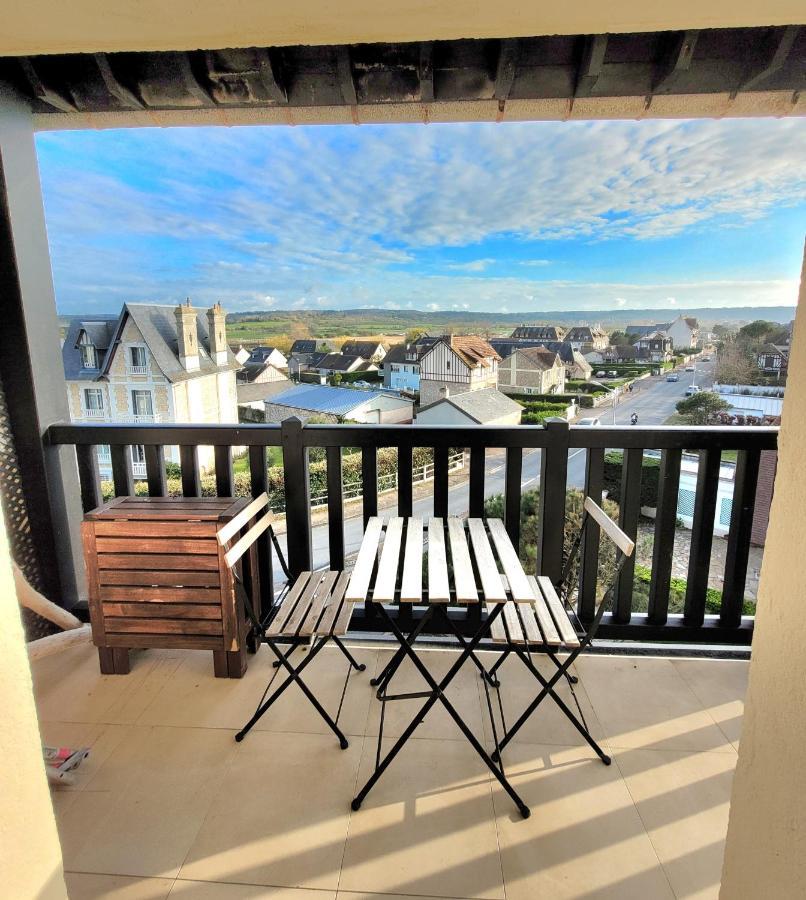 בלונוויל-סור-מר M2M Studio Magnifique Vue Mer - Avec Balcon - Les Pieds Dans L Eau! מראה חיצוני תמונה