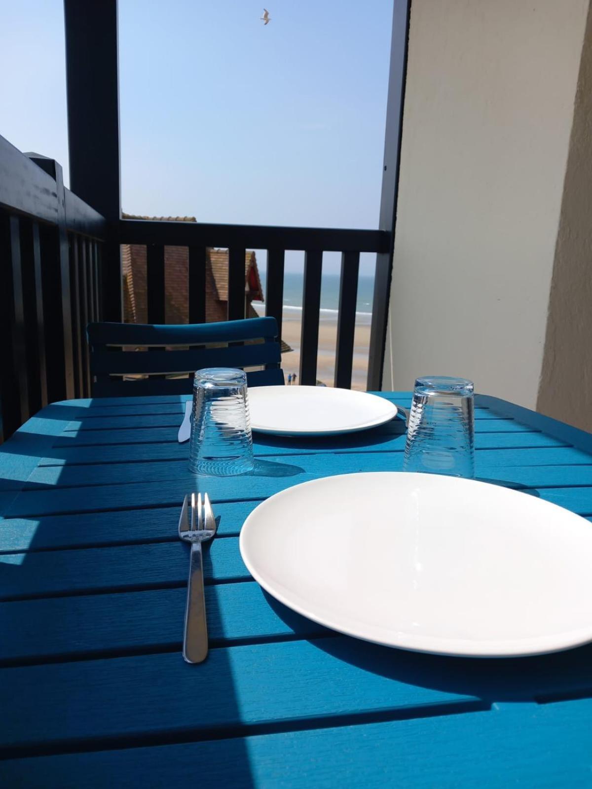 בלונוויל-סור-מר M2M Studio Magnifique Vue Mer - Avec Balcon - Les Pieds Dans L Eau! מראה חיצוני תמונה